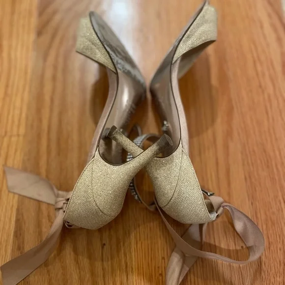 Nina ‘Vinnie’ crystal embellished heels - Picture 4 of 4